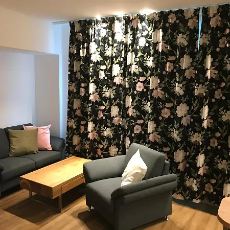 Ferienapartment: An Der Kunstakademie Apartament