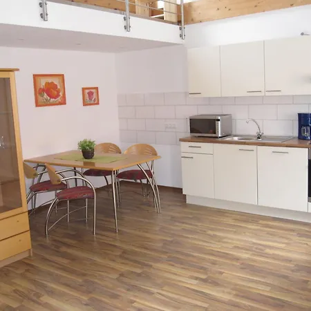 Ferienapartment: An Der Kunstakademie Apartment